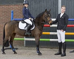 QHP Wedstrijdjas Perry Junior zwart