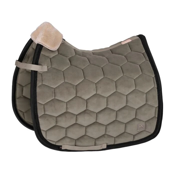 Eskadron Heritage Velvet Zadeldek Ivory Grey